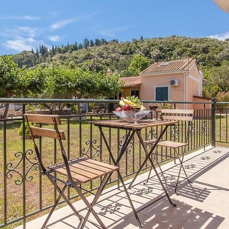 Cozy Apartments In City'S Suburbs Lefkada City Bagian luar foto