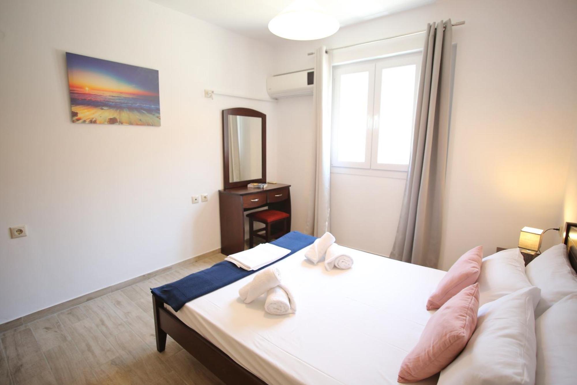 Cozy Apartments In City'S Suburbs Lefkada City Bagian luar foto